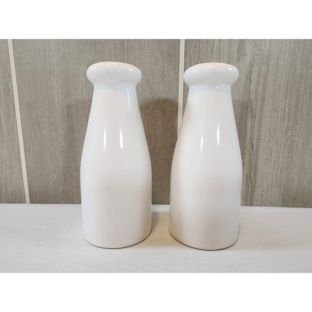 Vintage Duck Country Farm Salt and Pepper Shakers Ceramic Farmhouse Cottagecore